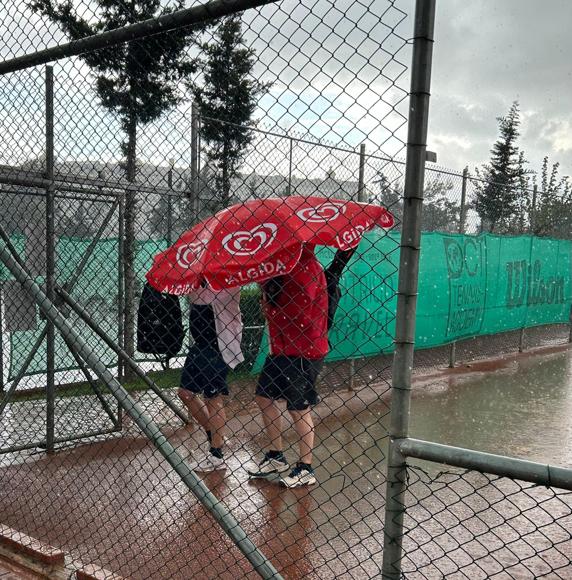 Einmal fiel das ins Wasser...